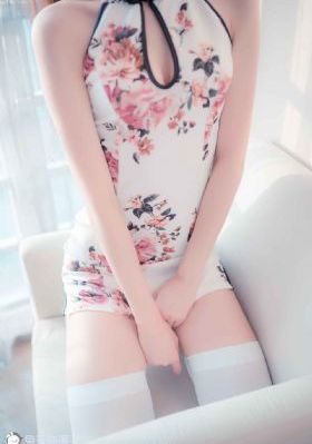 欧美精品15p_4K免费在线观看