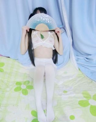 大胸美女H罩杯_BD韩语手机在线看