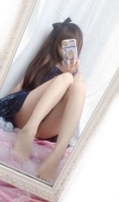 日日av拍夜夜添久久免费浪潮_免费高清观看