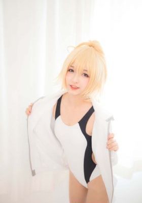 女的被绑着被调教玩弄_BD英语迅雷电影在线